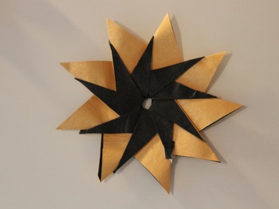 Origami star 'Kathya' by Klaus-Dieter Ennen