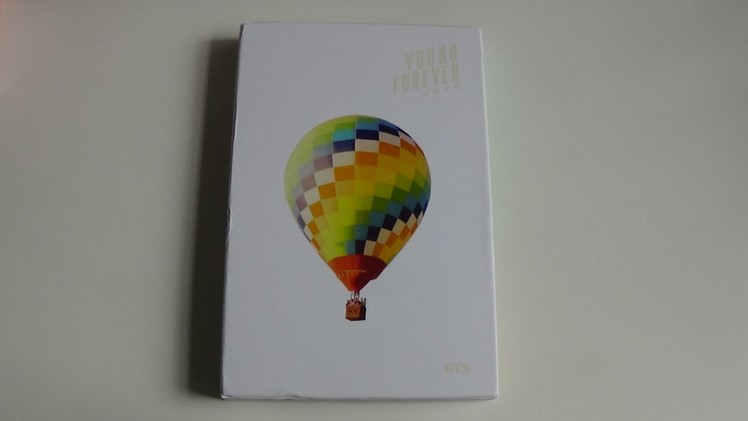 Unboxing BTS (Bangtan Boys) Special Album Young Forever (Taiwan Edition)