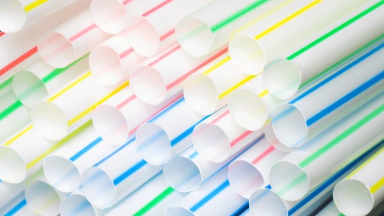 5 Drinking Straw Hacks You SHOULD Know