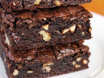 Dark Chocolate Fudge Brownies - Easy recipe. No butter