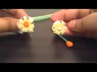 Recycled Drinking Straw Flowers Tutorial
