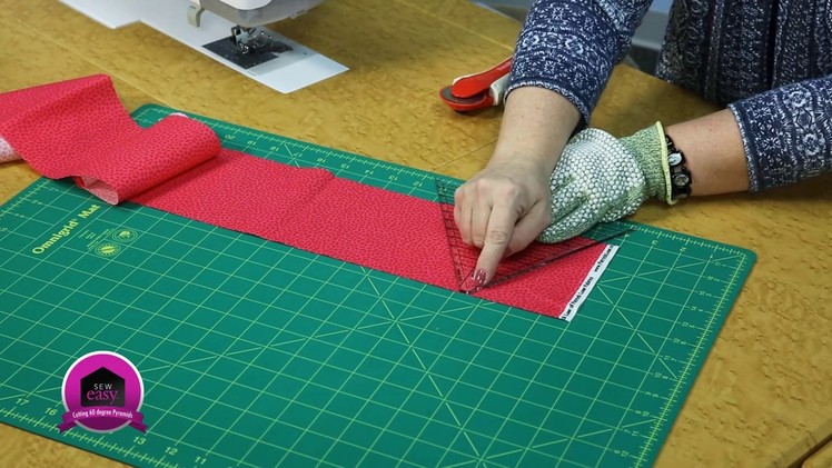Sew Easy: Cutting 60° Pyramids