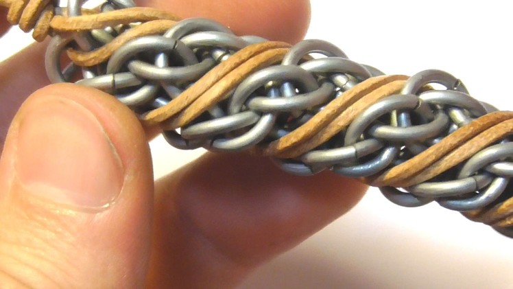 SPIRAL CANDY CANE CORD CHAINMAILLE HOW TO. 4 EASY STEPS.