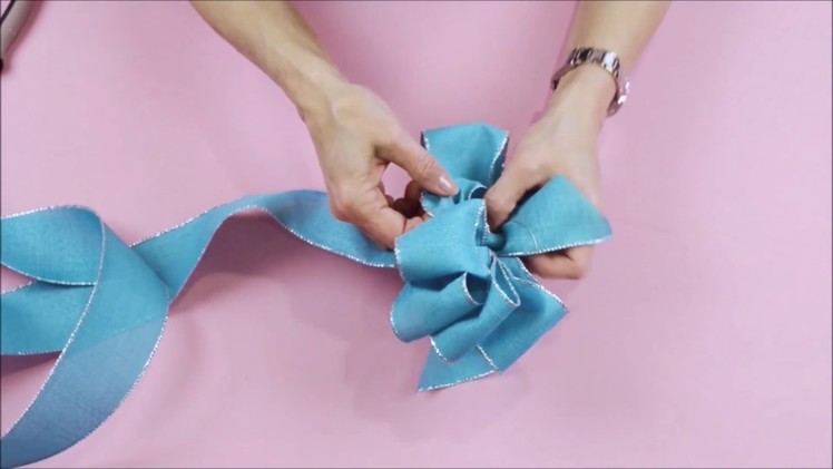 DIY How to Tie a Loopy Bow