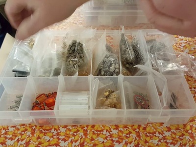 DESTASH LOT R4 MORE BEADS - YES!!!