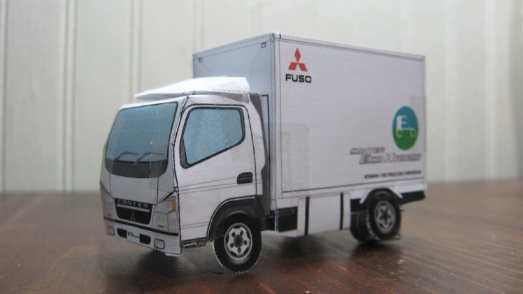 Mitsubishi Fuso Small Box Truck Papercraft