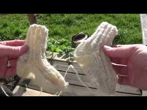 Knitting baby socks - part 2