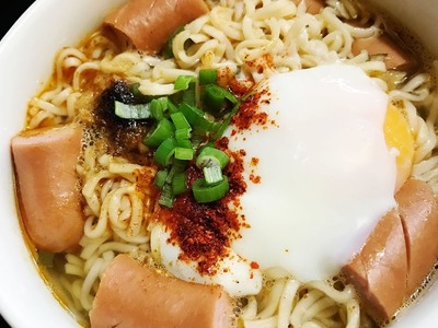 Thai Food Part 24 : Instant Noodle with Soft Boiled Egg : How to Make Thai Food at Home