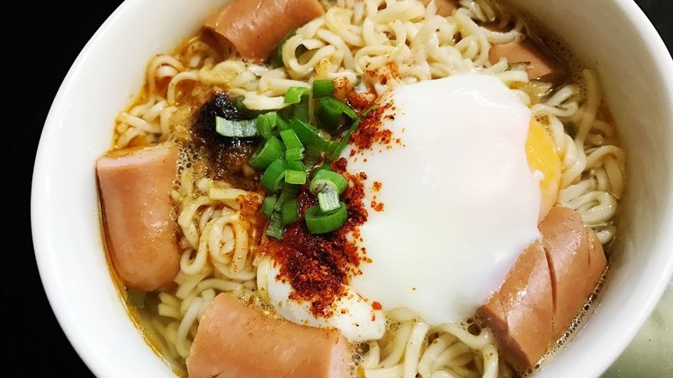 Thai Food Part 24 : Instant Noodle with Soft Boiled Egg : How to Make Thai Food at Home