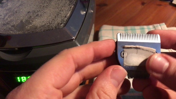How to clean a electric shaver head with an Ultrasonic cleaner DIY