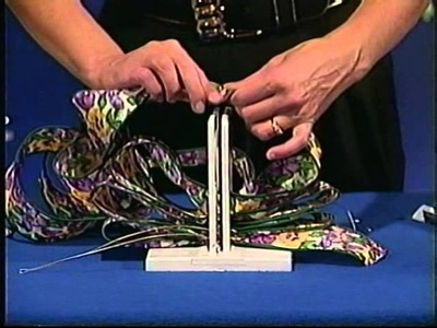 Crafting with Bowdabra (VHS)