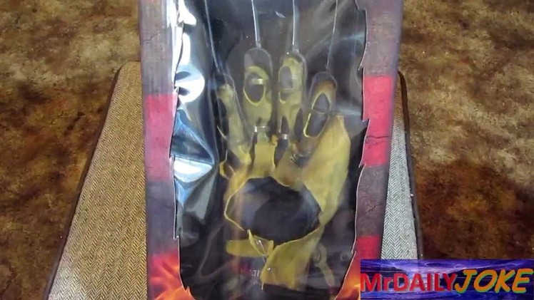 A nightmare on elm st. Neca Freddy Krueger glove replica unboxing & review