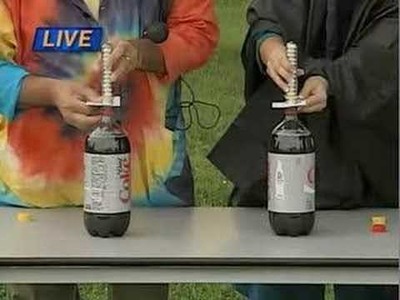 Cool Science Experiments: Explosion With Mentos and Diet Coke! - Fun & Easy For Children