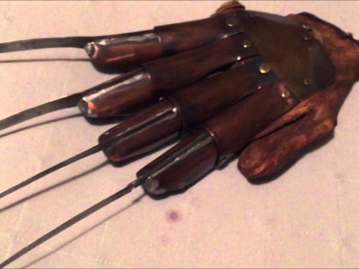 Freddy Krueger Real Glove (Unboxing)