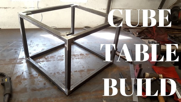 Building.welding a steel cube table