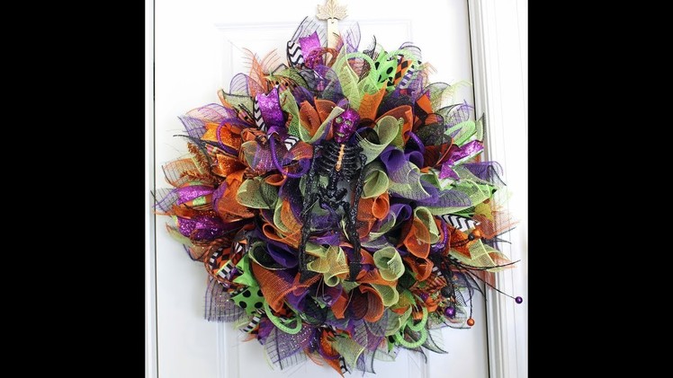How to make a deco mesh sunburst wreath Halloween style