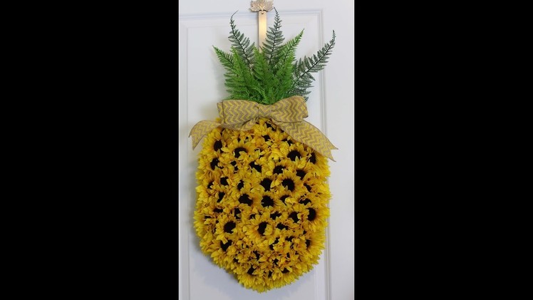 How to make a pineapple wreath with sunflowers