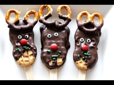 How To Make Reindeer Cookies - Day 2 of 12 Days of Christmas | Simply Bakings