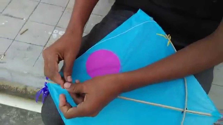 How to tie knots in kites ( Patang kanna.kanne)