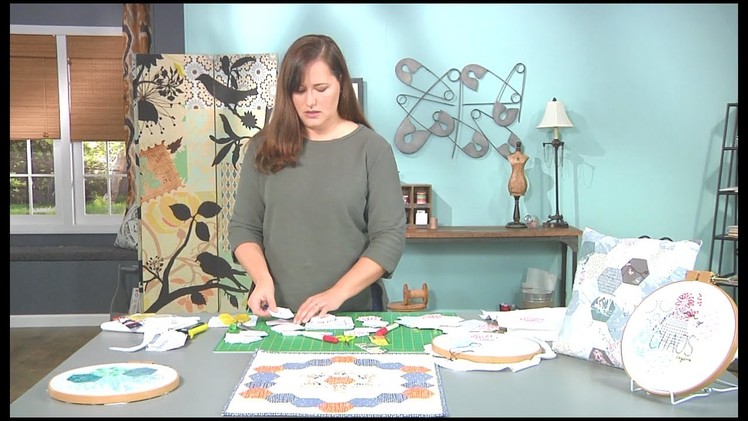 How to Sew on the Go with Dritz English Paper Piecing Shapes – As seen on It’s Sew Easy