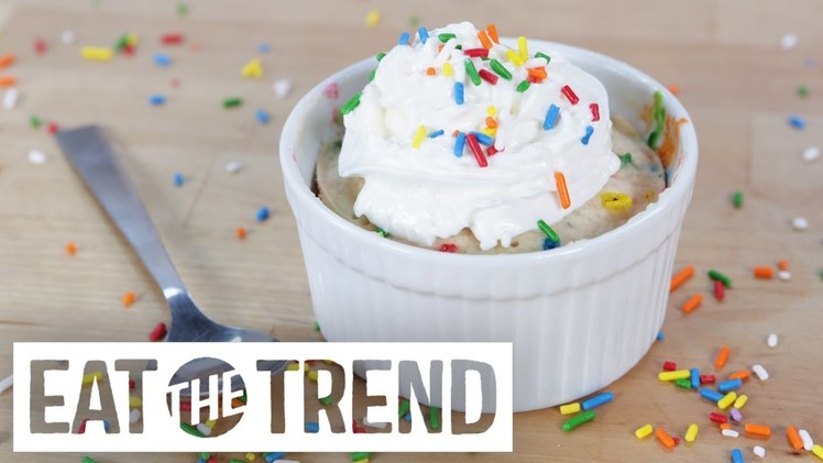 Funfetti Cake in 5 Minutes Flat | Eat the Trend