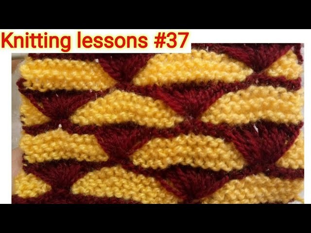 Beautiful || Knitting || Shells || Pattern ||on|| Garter Stitch || Background || Easy to make