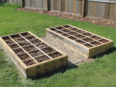 Creating a Raised Bed Garden Using Pallet Wood - 100% Free!