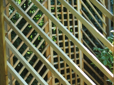 DIY Pallet Wood Garden Gazebo 2   Trellis Panels and Door. Bricolaje gazebo palets 2 Gazebo 2