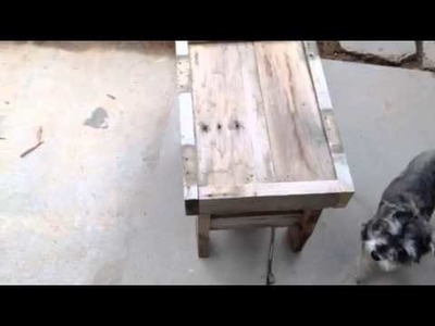 Pallet end table