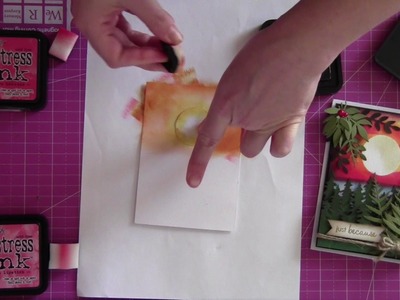 How to blend Distress ink colours for card backgrounds