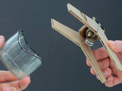 How to cut curves on glass bottles