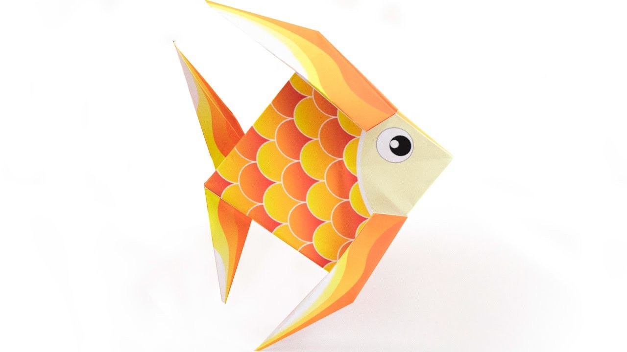 Оригами рыбка в старшей группе. Оригами рыбка. Оригами Золотая рыбка. Оригами рыбка из бумаги. Складывание рыбки из бумаги.
