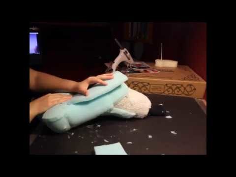Timelapse Tutorial:  How To Make Sockpaws (Part One.  Foaming)