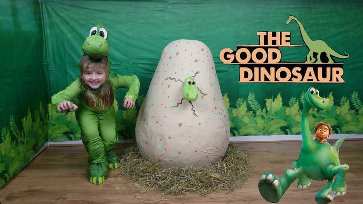 Disney PIXAR The Good Dinosaur Movie Super Giant Surprise EGG WORLDS BIGGEST EVER DINO EGG SURPRISE