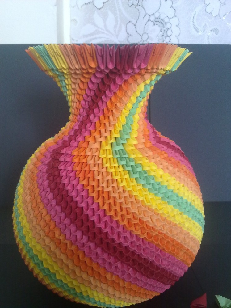 3D origami rainbow vase and 3d origami bride