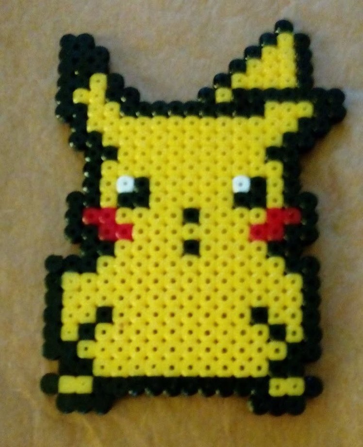 Hama beads pikachu por roquefeler