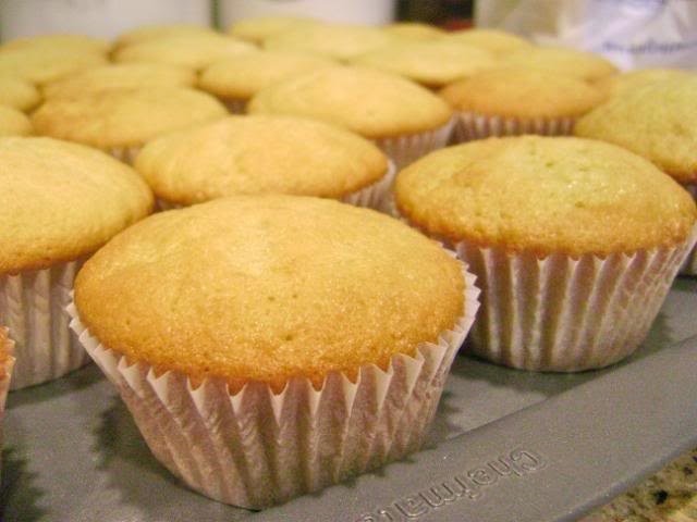 How to make Vanilla Cup Cake using Pressure Cooker(without using oven)