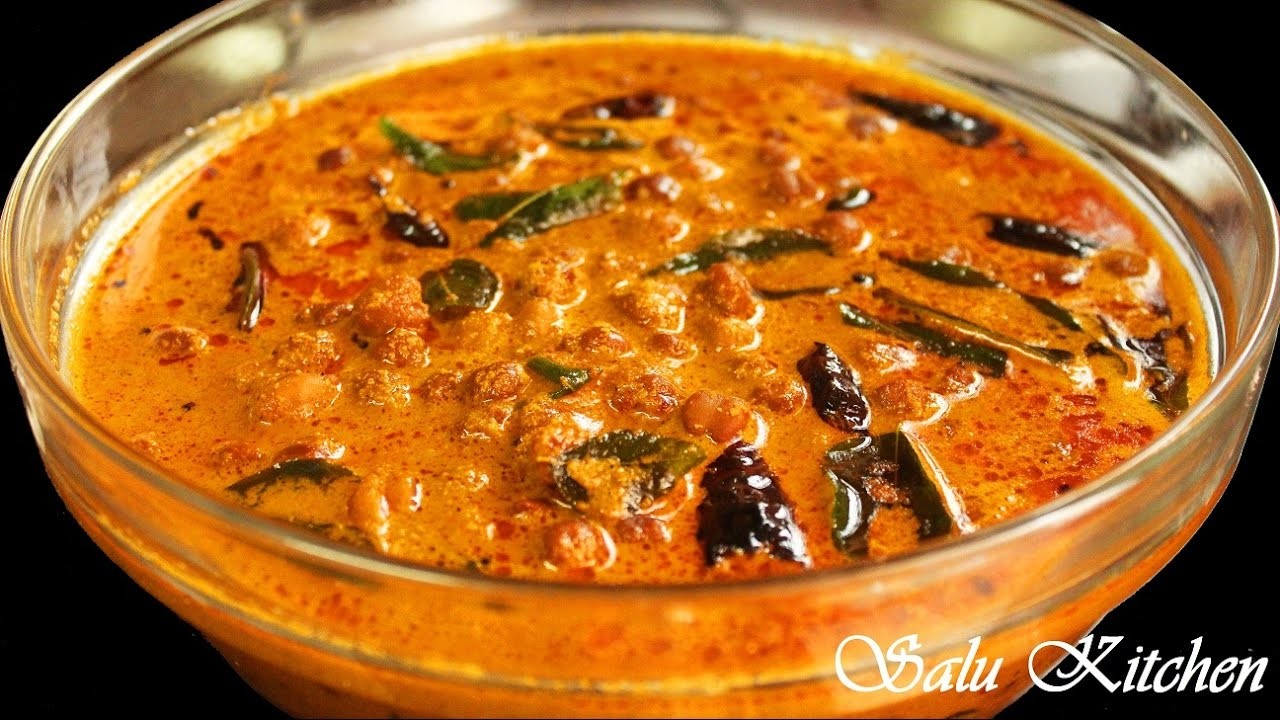 How To Make Varutharacha Kadala Curry. Black Chick Peas Curry