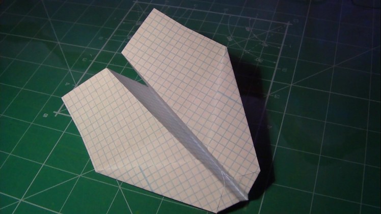 Tutorial double action boomerang paper plane