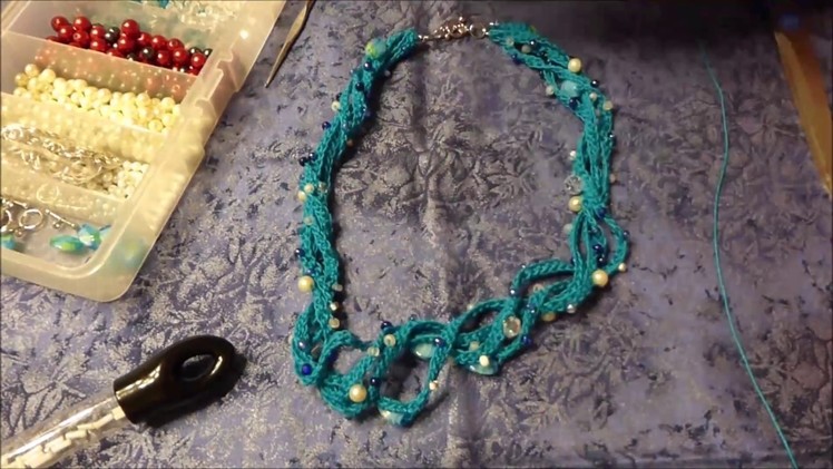 How to crochet with beads, make a crochet necklace