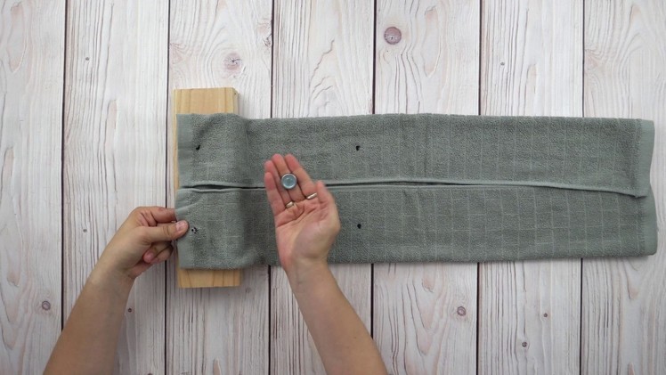 How To Make Hanging Kitchen Towels In 5 Minutes Or Less