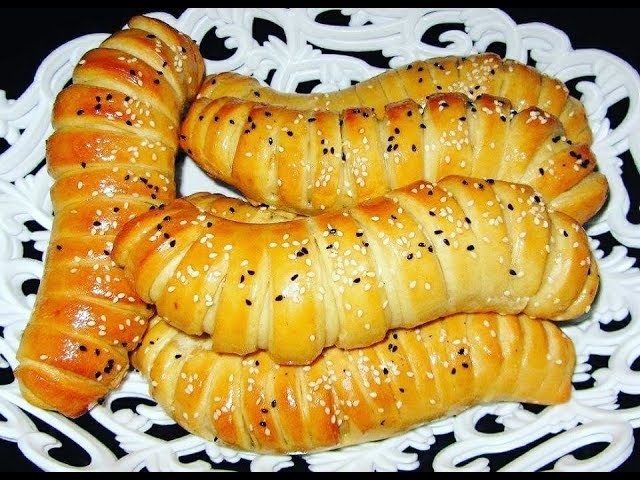 How To Make Caterpillar Bread Rolls In English