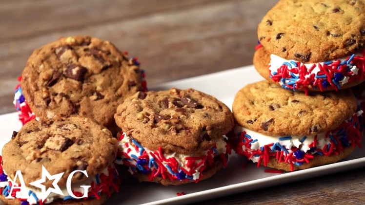 How to Make Ice Cream Sandwiches for 4th of July | OMaG | American Girl