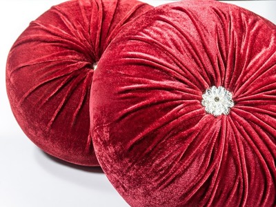 DIY Decoration Ideas for Home: Round Pleated Pillows by HandiWorks #123