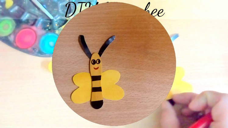 Kids Crafts - DIY Honeybee with an ice-cream spoon