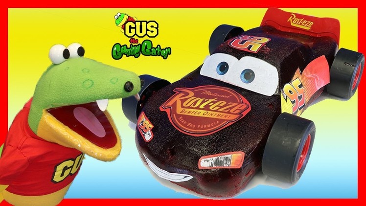 DIY GIANT GUMMY LIGHTNING MCQUEEN Cars 3 Candy! How to make Jello gummies for kids