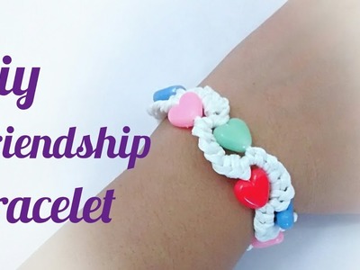 DIY Heart Friendship band.  Bracelets.  Easy DIY Bracelet Projects