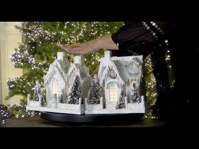 Lighted Christmas Cottages with Lisa Robertson