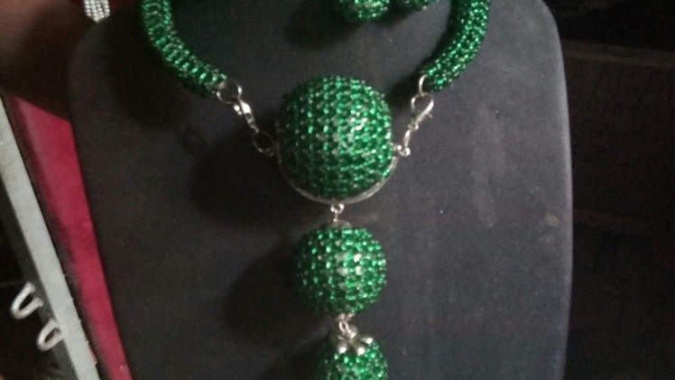 The tutorial on how to make matting beaded jewelry Part1