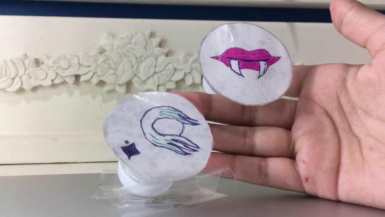 DIY Pop socket made out of a water bottle READ